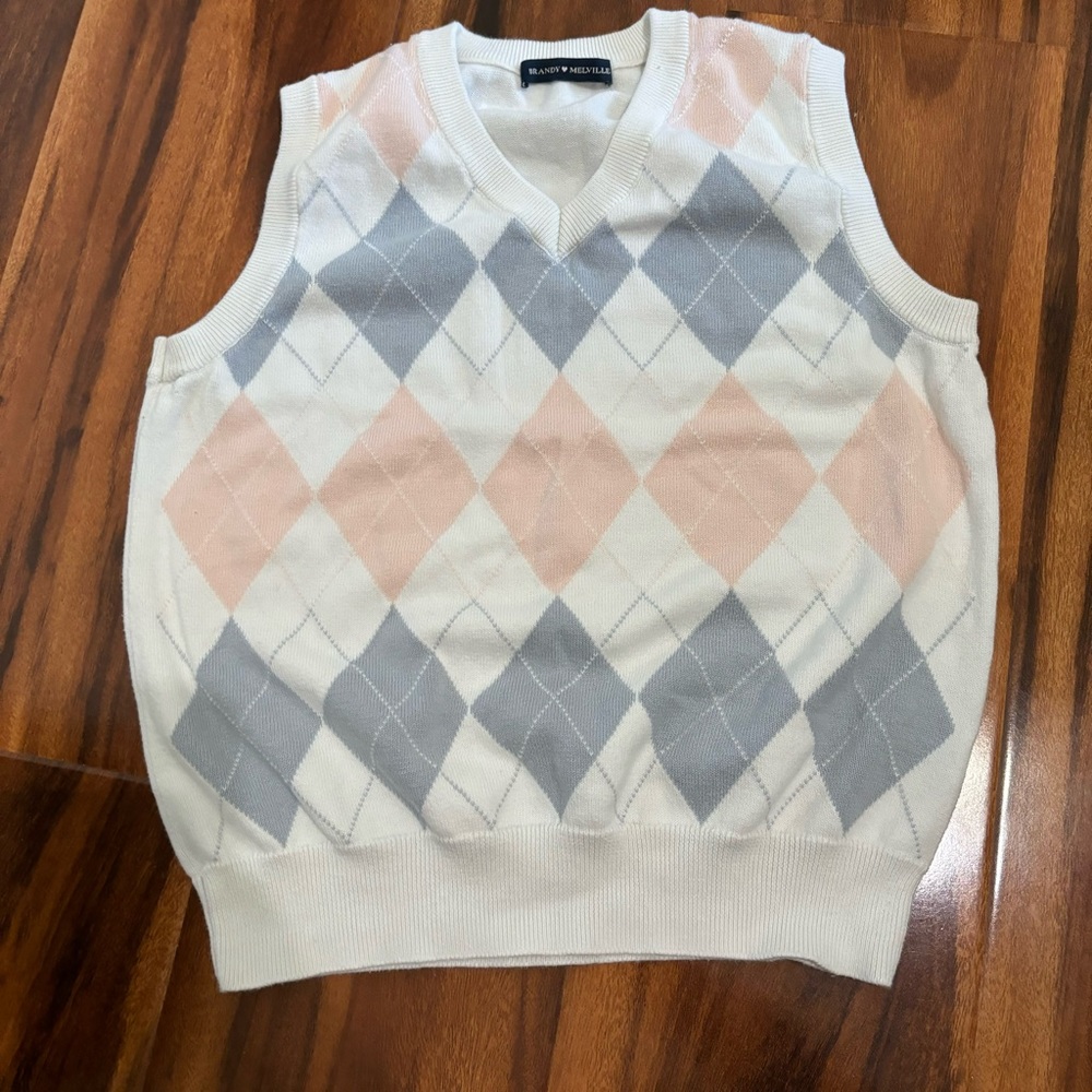 Brandy Melville sweater vest